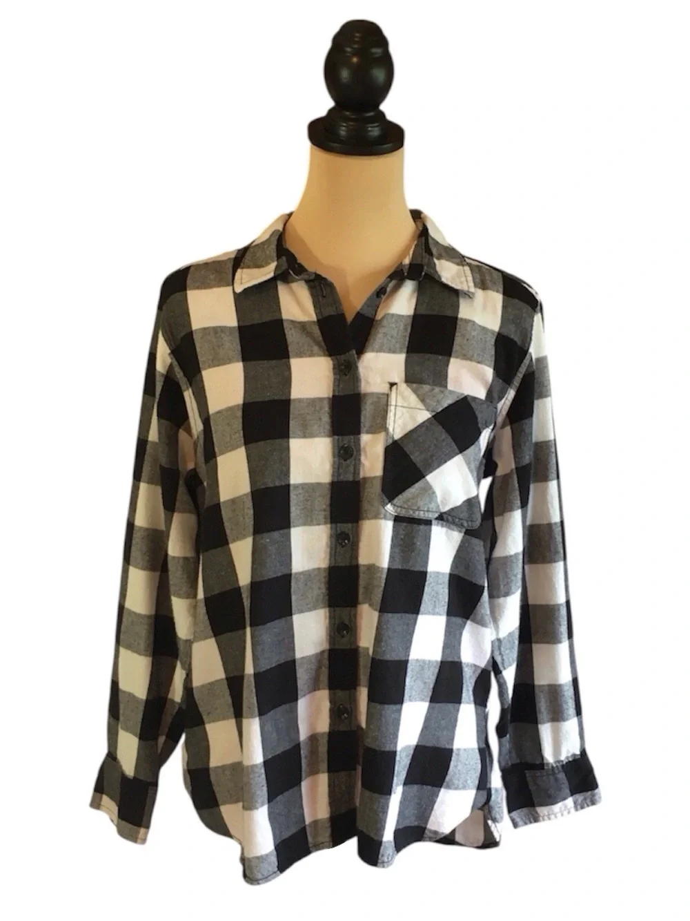 Time & Tru Black & White Checkered Button Up Flannel Shirt, Women's Medium